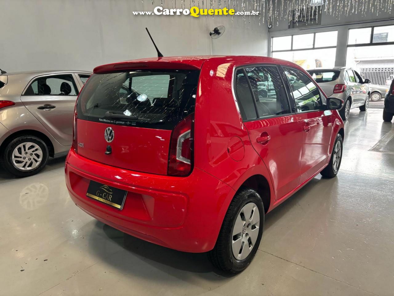 VOLKSWAGEN   UP! MOVE 1.0 TOTAL FLEX 12V 5P   VERMELHO 2016 1.0 FLEX - Loja