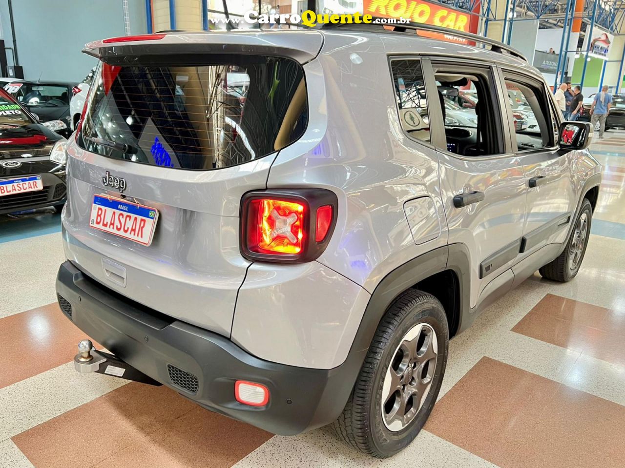 JEEP   RENEGADE1.8 4X2 FLEX 16V AUT.   CINZA 2020 1,8 FLEX - Loja