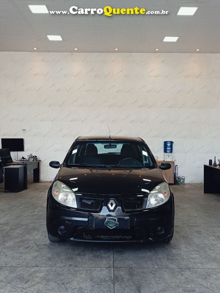 Renault SANDERO 1.0 EXPRESSION 16V FLEX 4P MANUAL - Loja