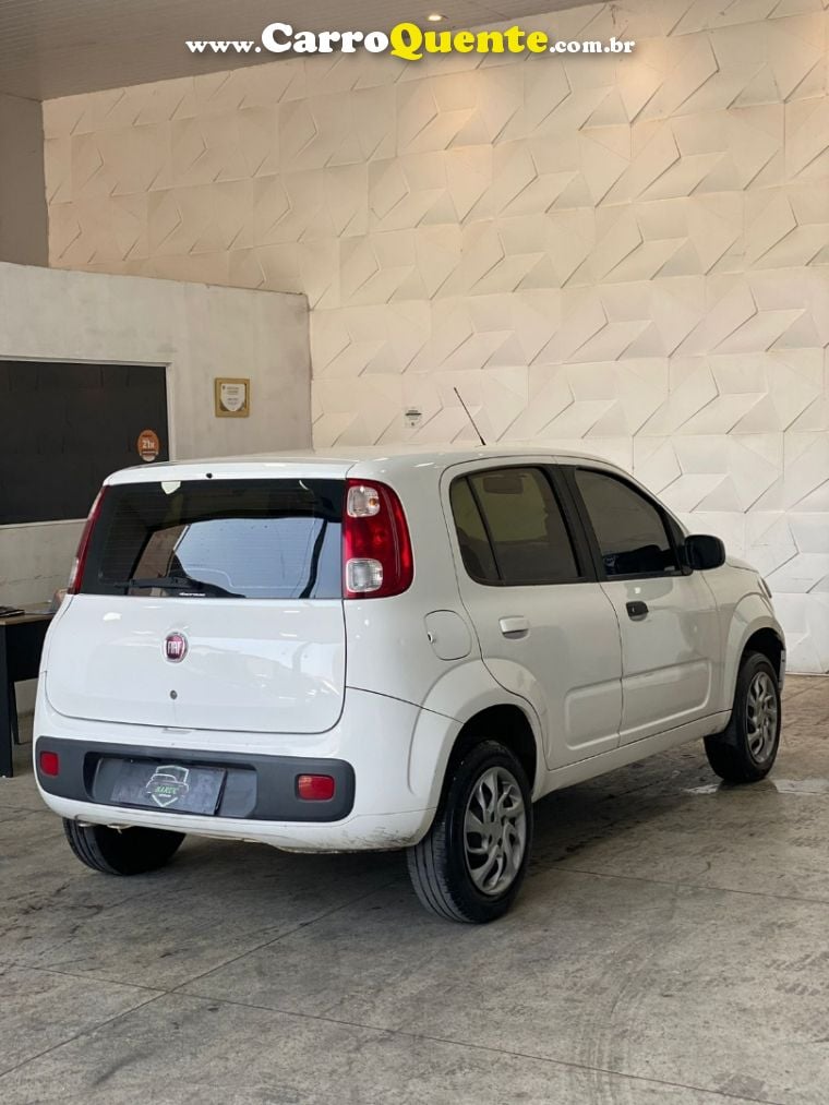 Fiat UNO 1.0 EVO VIVACE 8V FLEX 4P MANUAL - Loja