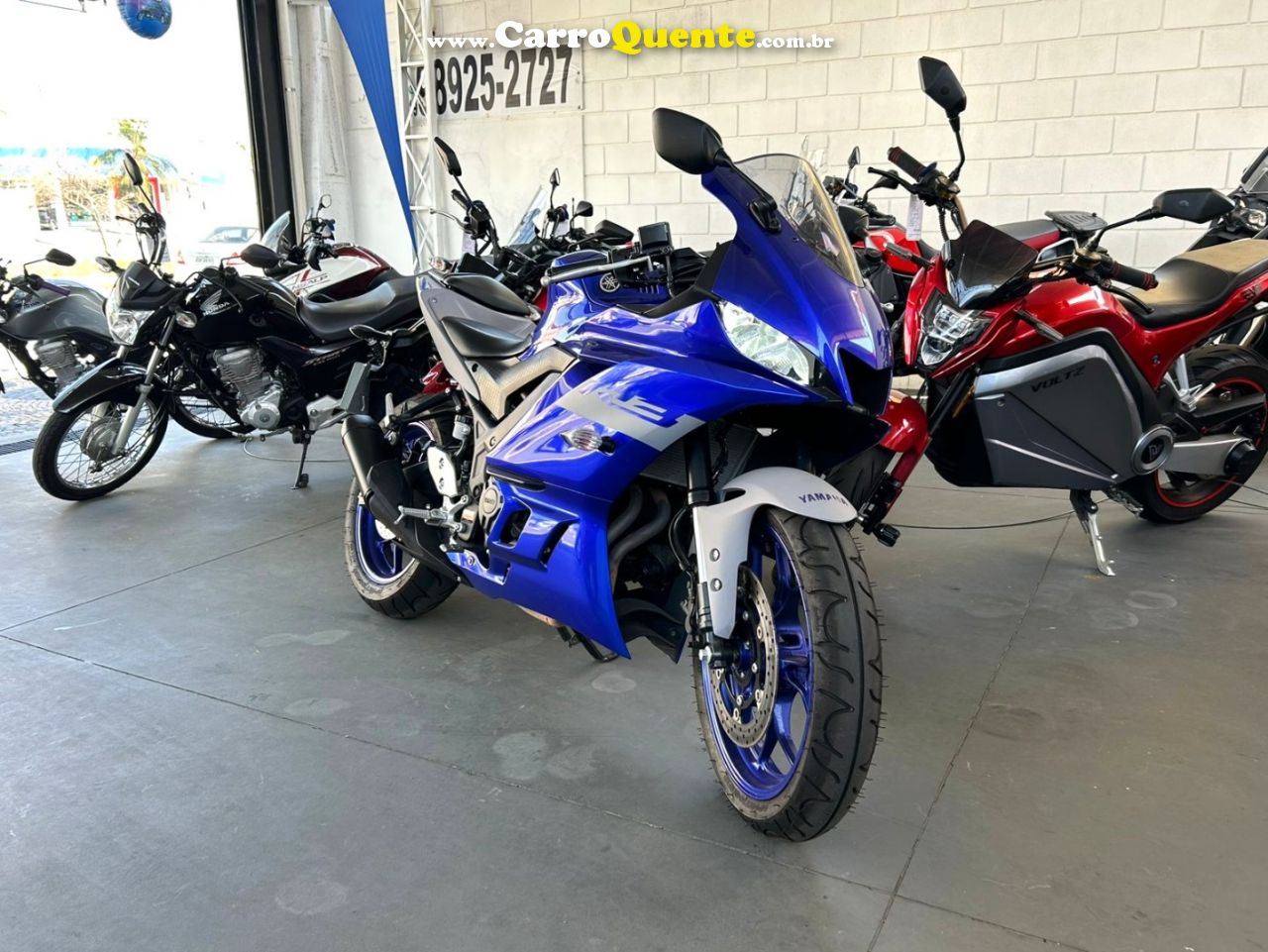 YAMAHA YZF R3 ABS 2022 Gasolina Manual - Loja