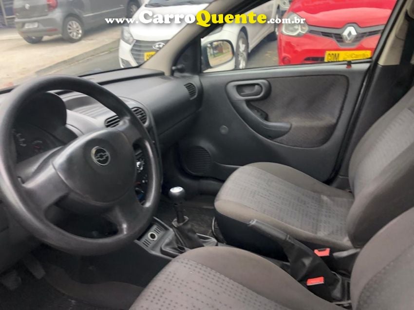 Chevrolet CORSA 1.0 MPFI JOY 8V FLEX 4P MANUAL - Loja