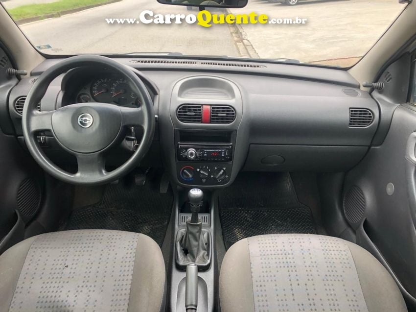 Chevrolet CORSA 1.0 MPFI JOY 8V FLEX 4P MANUAL - Loja