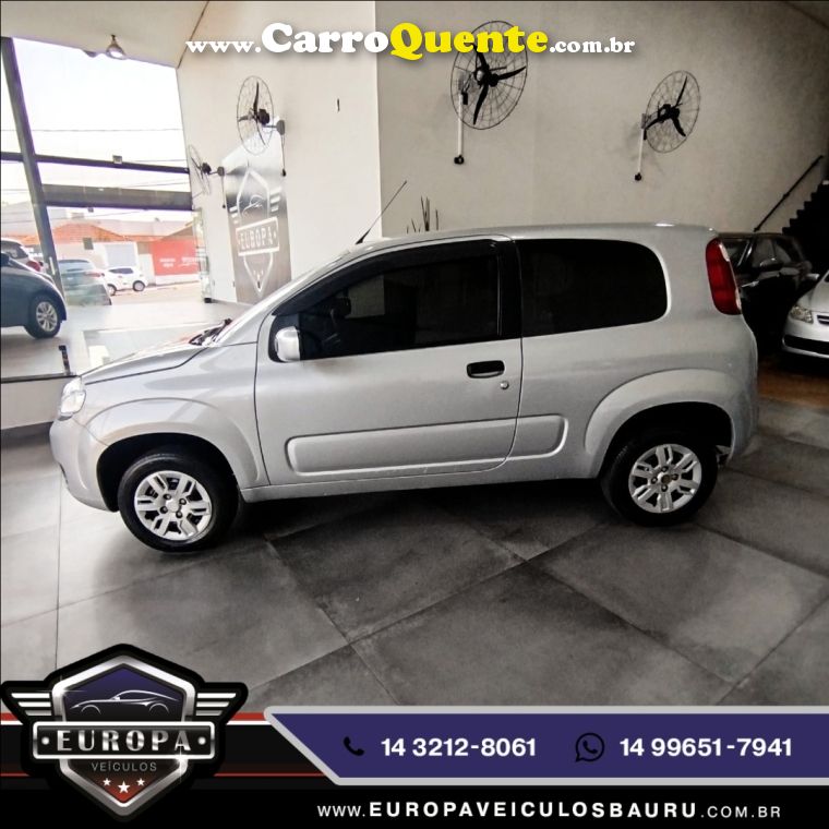 Fiat UNO 1.0 EVO VIVACE 8V FLEX 2P MANUAL - Loja