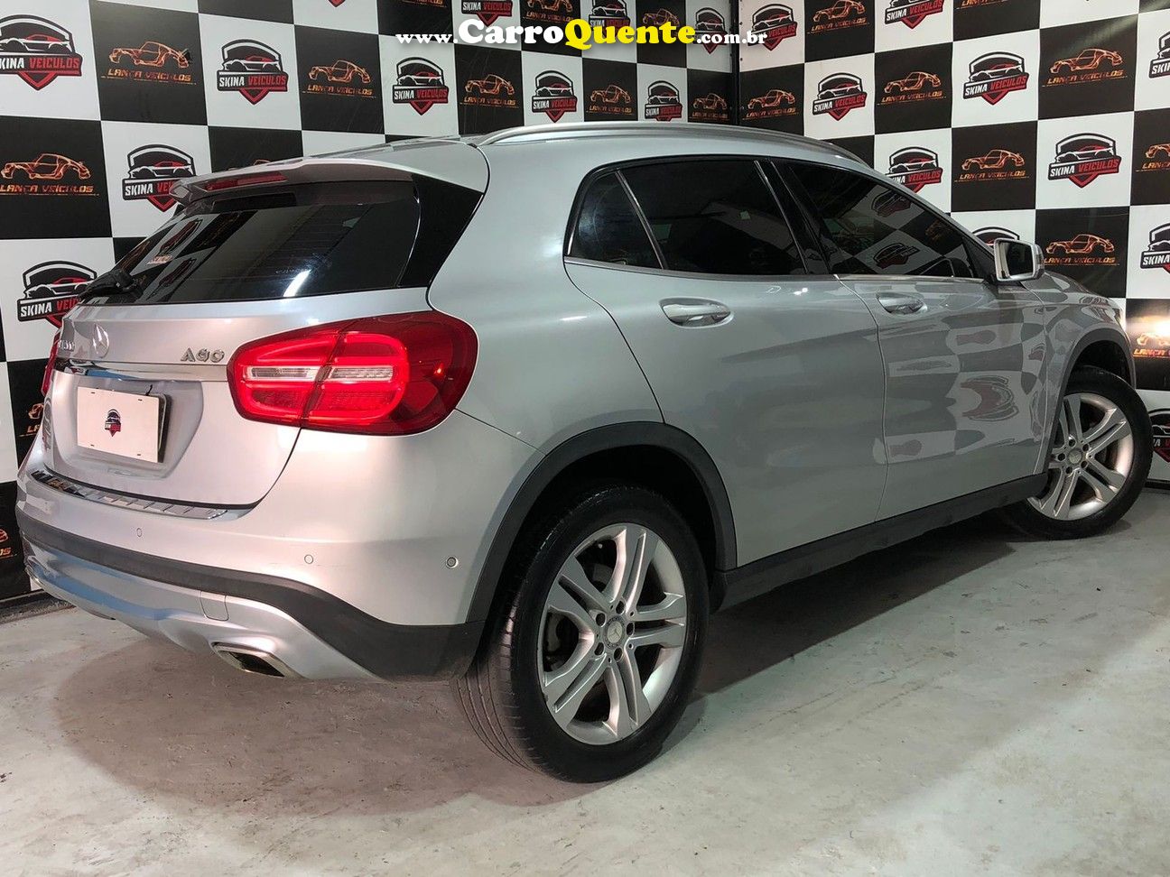 MERCEDES-BENZ GLA 200 1.6 CGI VISION 16V TURBO - Loja