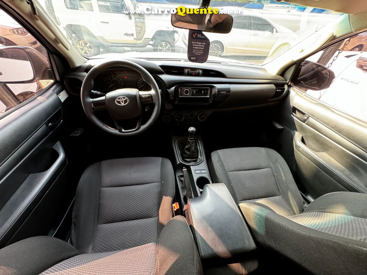 TOYOTA HILUX 2.8 STD 4X4 CD 16V - Loja