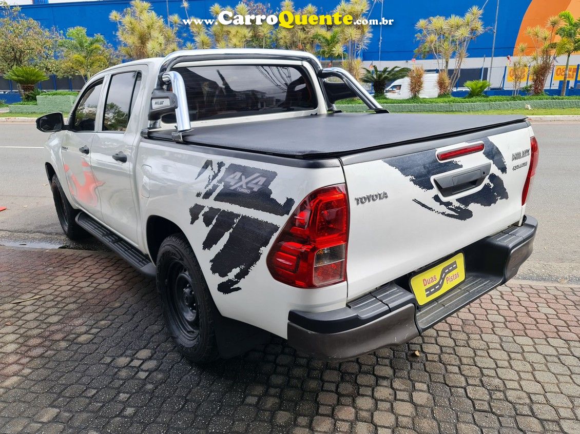 TOYOTA HILUX 2.8 STD 4X4 CD 16V - Loja