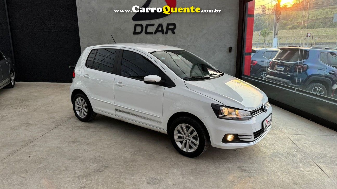 VOLKSWAGEN FOX 1.6 MSI TOTAL CONNECT - Loja