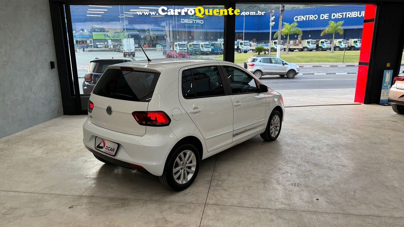 VOLKSWAGEN FOX 1.6 MSI TOTAL CONNECT - Loja