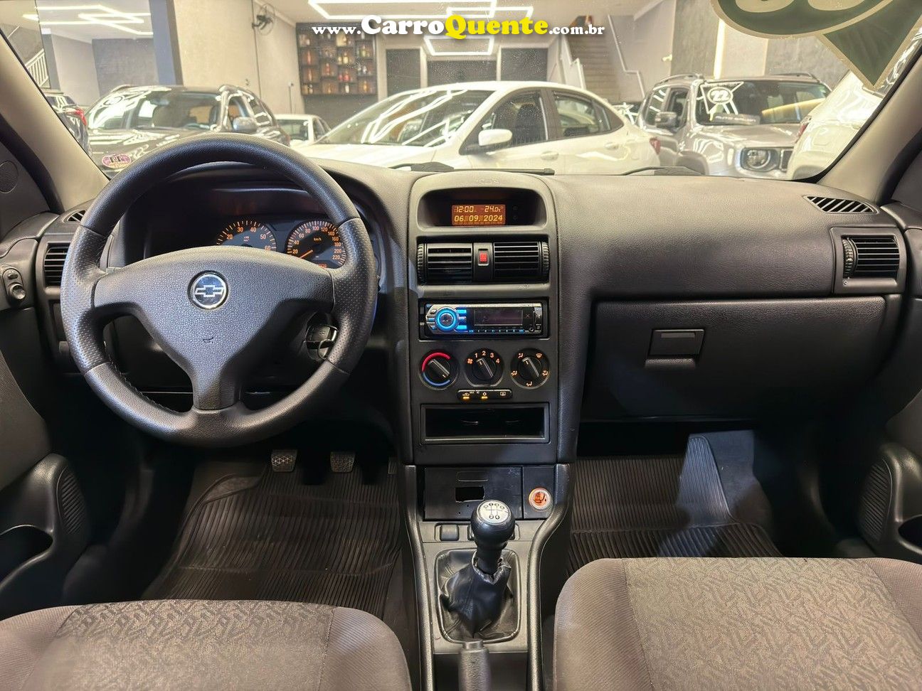 CHEVROLET ASTRA 2.0 MPFI ADVANTAGE SEDAN 8V - Loja