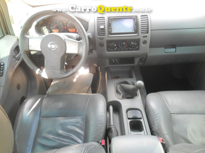 Nissan FRONTIER 2.5 XE 4X4 CD TURBO ELETRONIC DIESEL 4P MANUAL - Loja