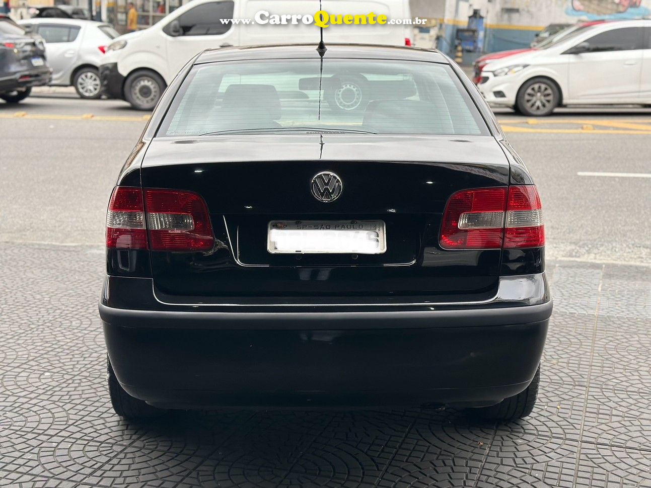 VOLKSWAGEN POLO SEDAN 1.6 MI 8V 2006 - Loja