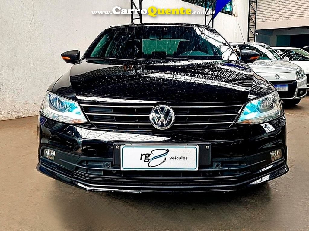 VOLKSWAGEN JETTA 2.0 TSI HIGHLINE 211CV - Loja