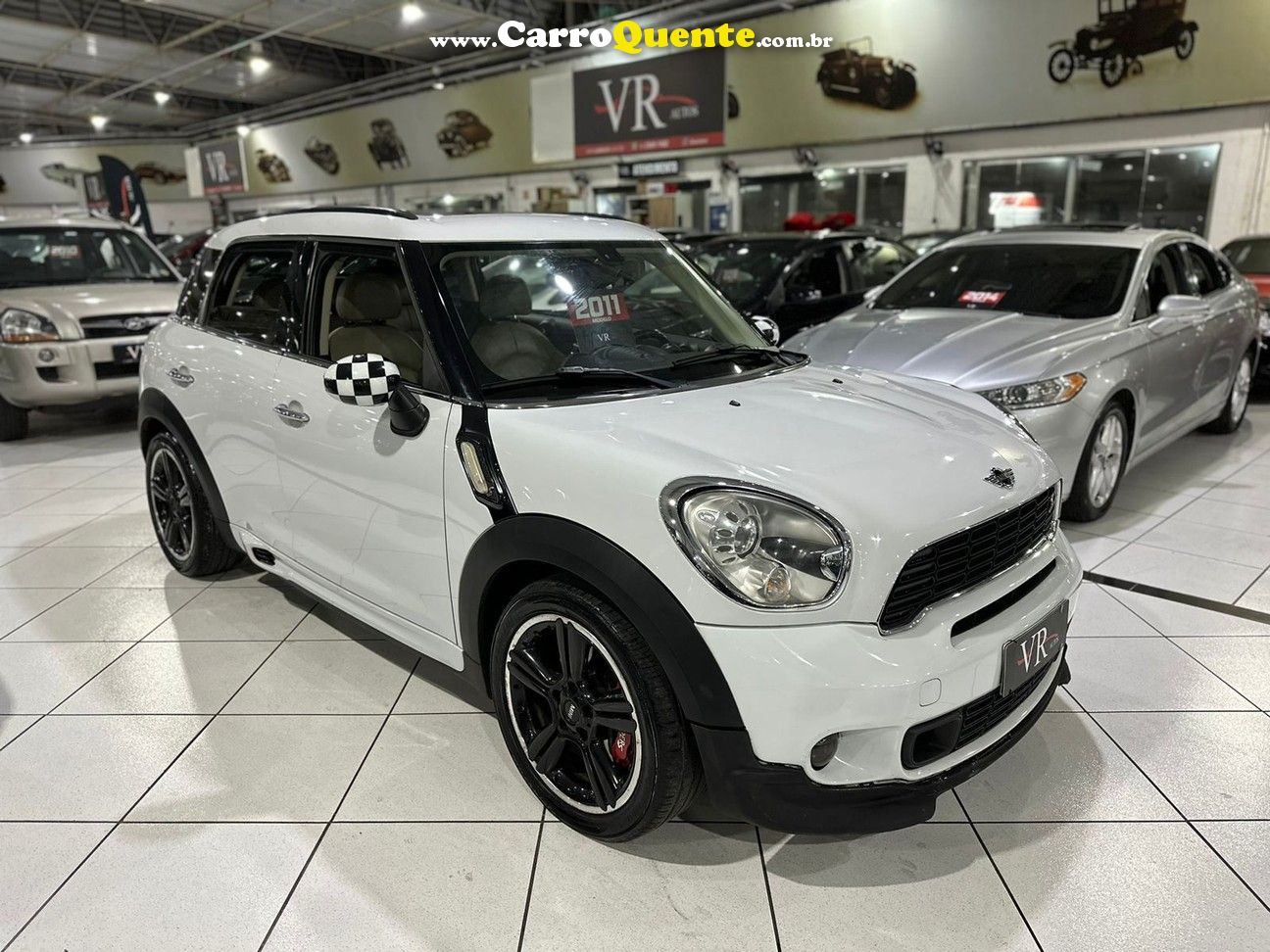 MINI COOPER 1.6 S CLUBMAN 16V TURBO  99.000KM VEICULO NO ESTADO!!! - Loja