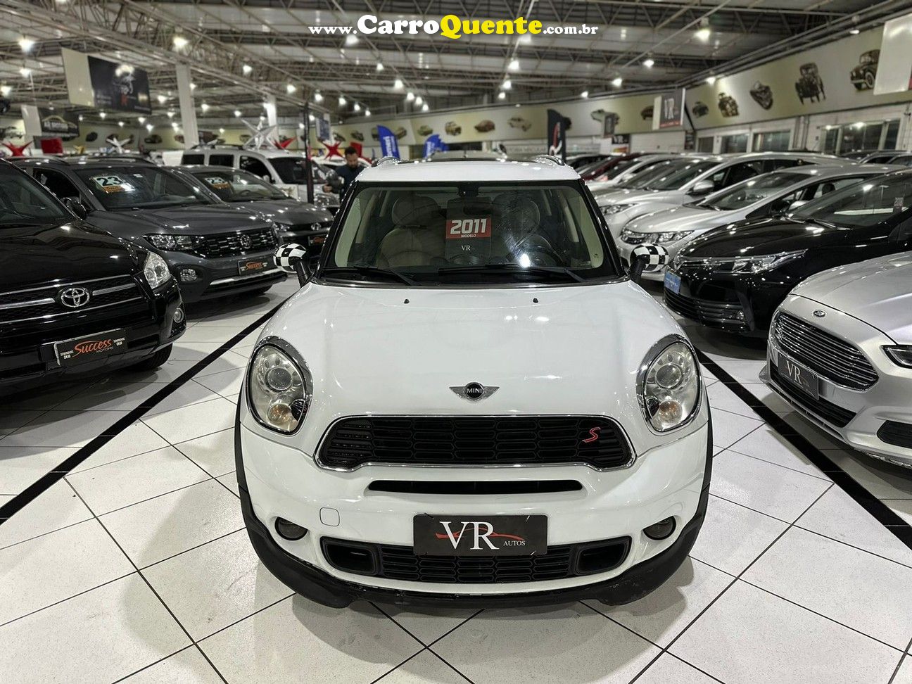 MINI COOPER 1.6 S CLUBMAN 16V TURBO  99.000KM VEICULO NO ESTADO!!! - Loja