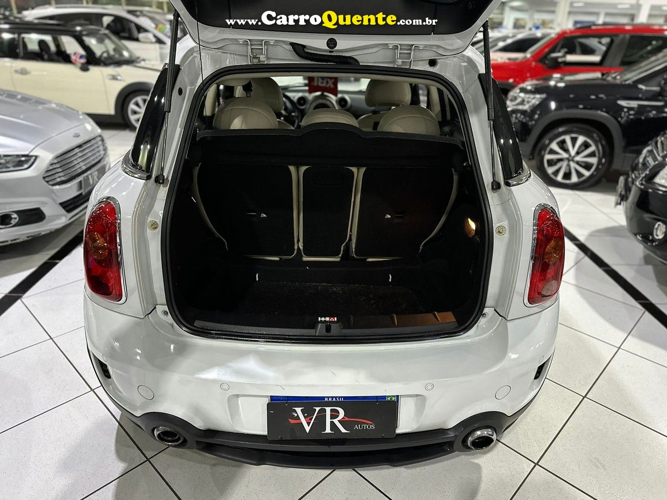 MINI COOPER 1.6 S CLUBMAN 16V TURBO  99.000KM VEICULO NO ESTADO!!! - Loja