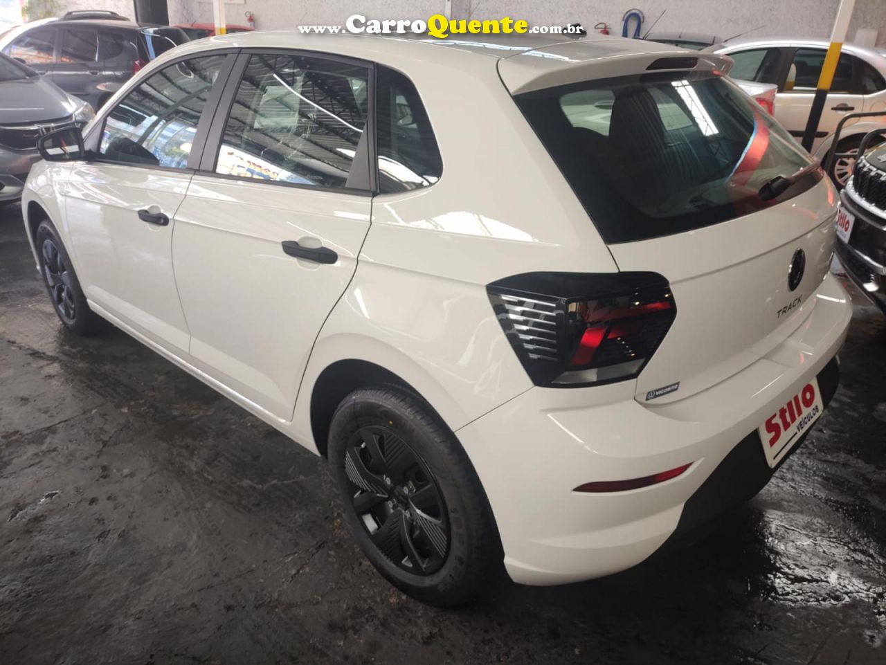 VOLKSWAGEN   POLO TRACK 1.0 FLEX 12V 5P   BRANCO 2025 1.0 FLEX - Loja