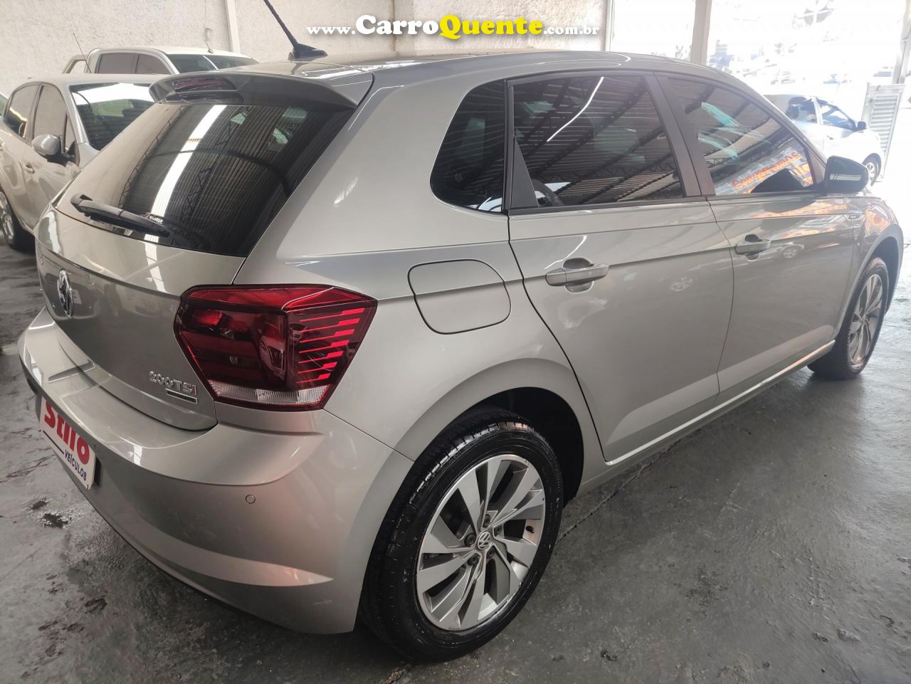 VOLKSWAGEN   POLO HIGHLINE 200 TSI 1.0 FLEX 12V AUT.   PRATA 2019 1.0 FLEX - Loja