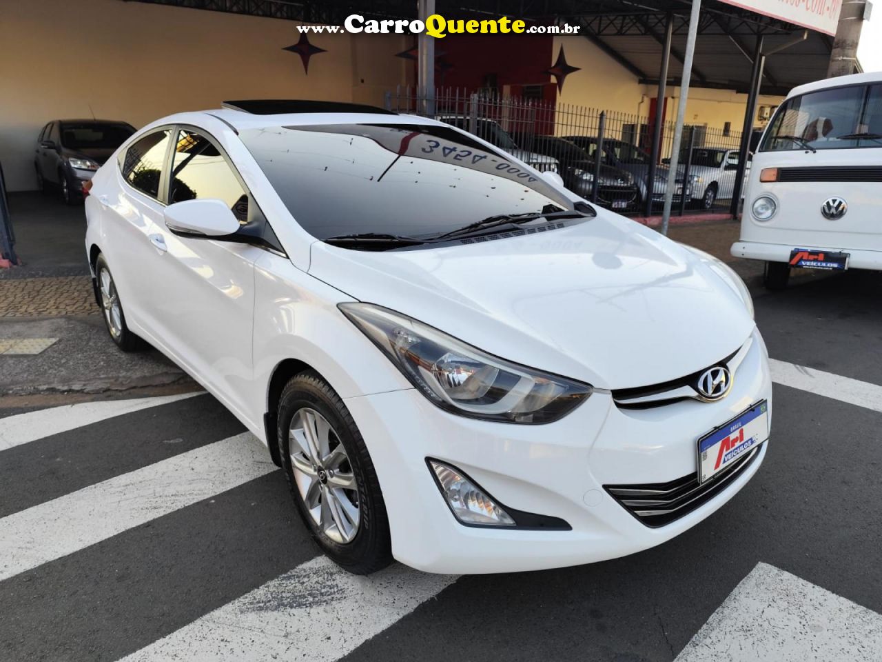 HYUNDAI   ELANTRA GLS 2.0 16V FLEX AUT.   BRANCO 2015 2.0 FLEX - Loja