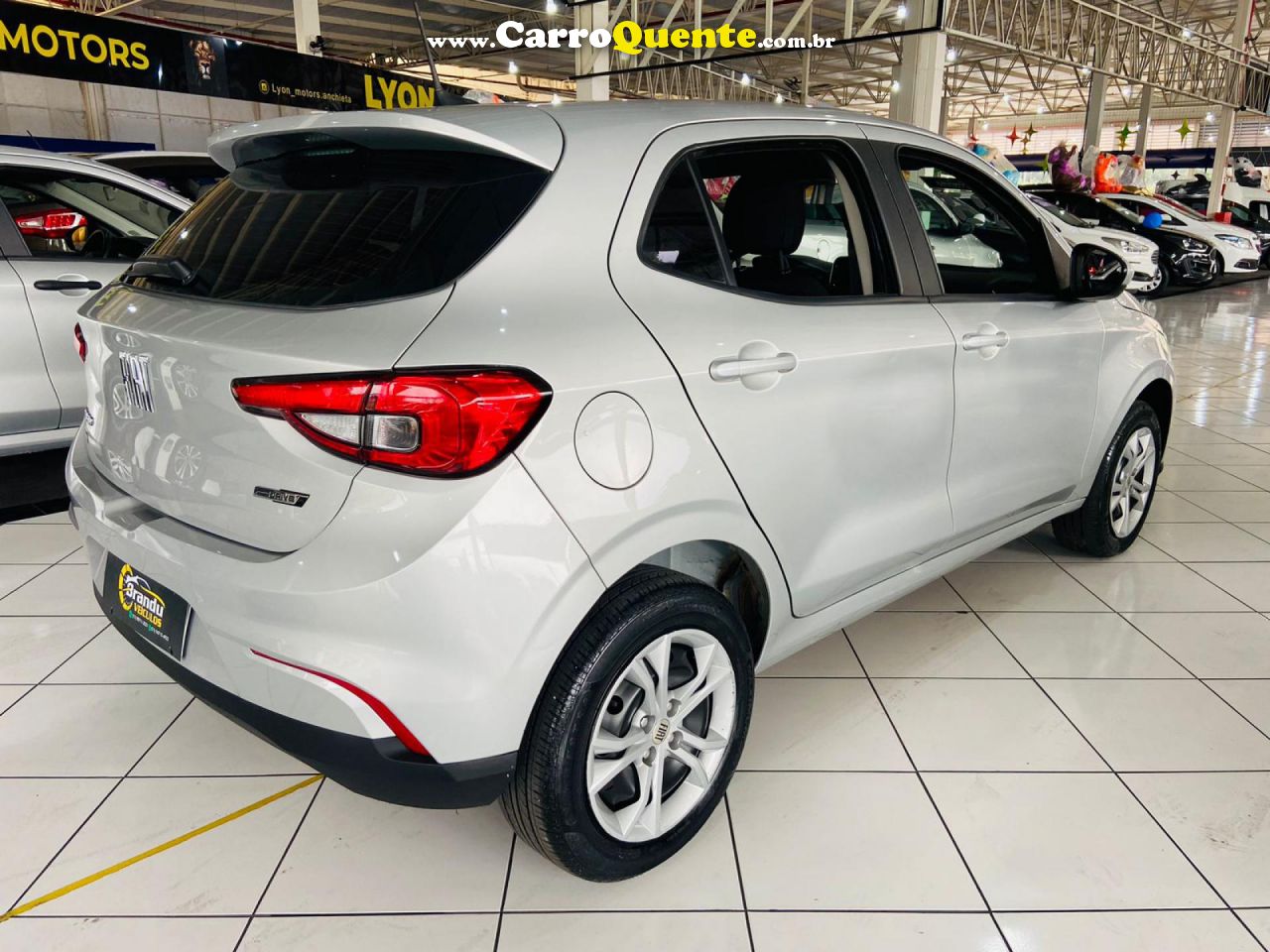 FIAT   ARGO DRIVE 1.0 6V FLEX   PRATA 2023 1.0 FLEX - Loja