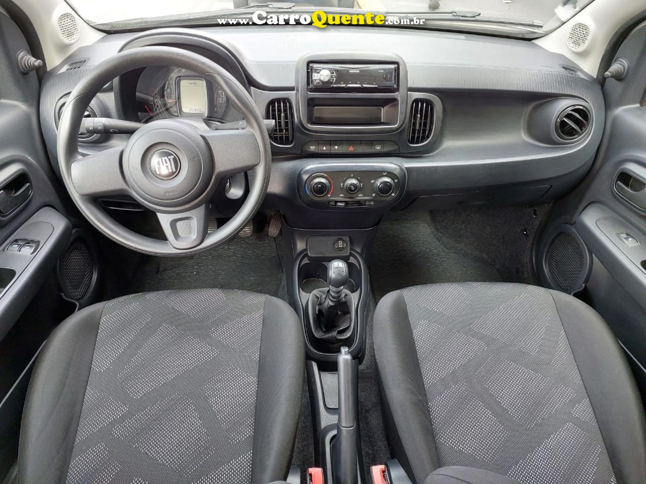 FIAT   MOBI LIKE 1.0 FIRE FLEX 5P.   CINZA 2023 1.0 FLEX - Loja