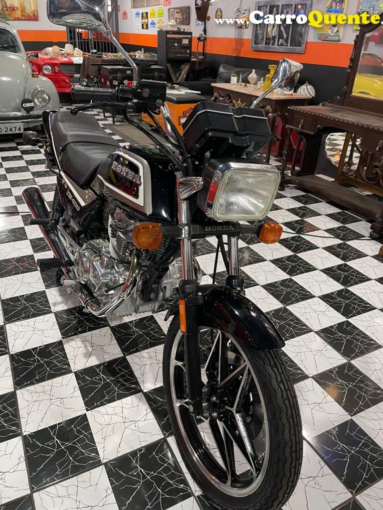 HONDA   CB 400   PRETO 1984 400 GASOLINA - Loja