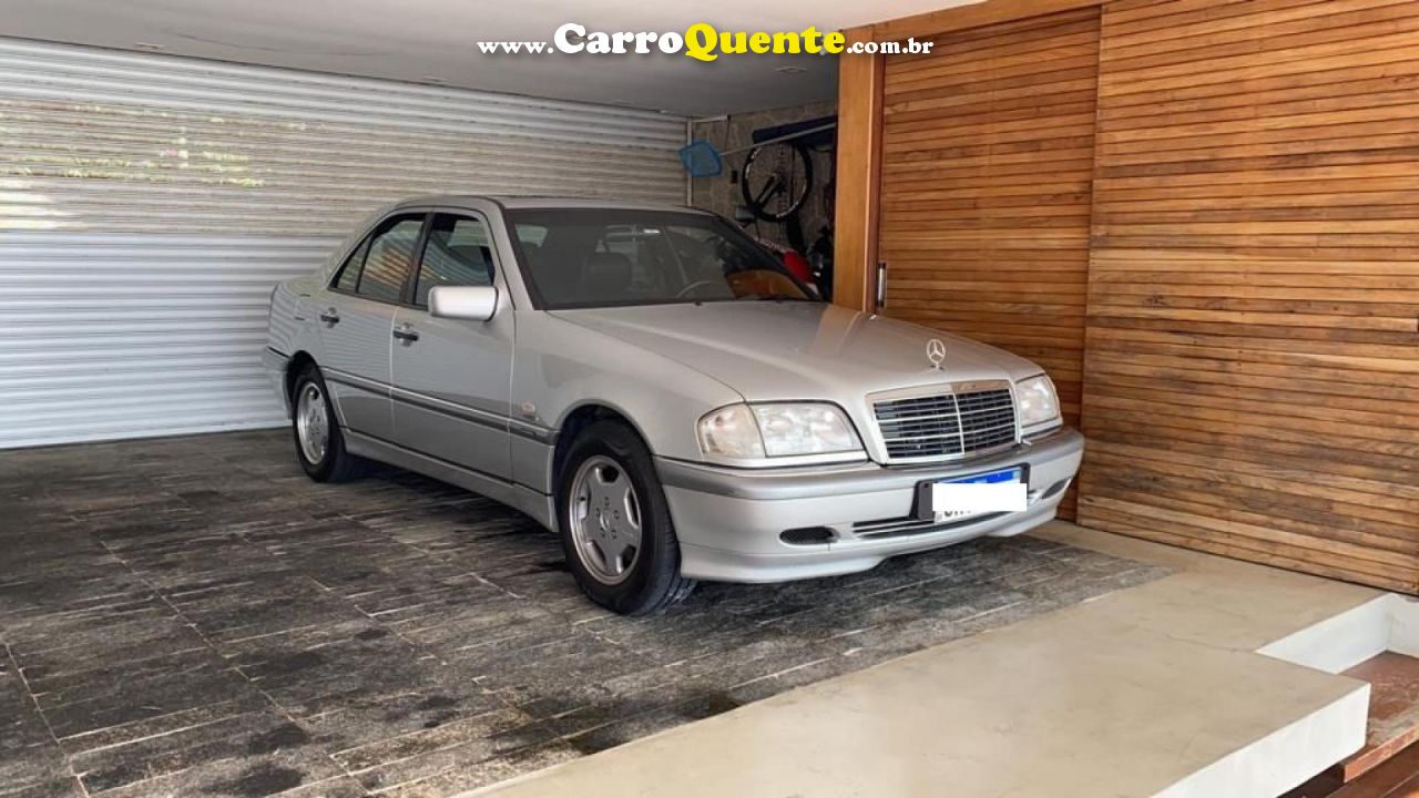 MERCEDES-BENZ   C-240 ELEGANCE 2.4   PRATA 1998 2.4 GASOLINA - Loja