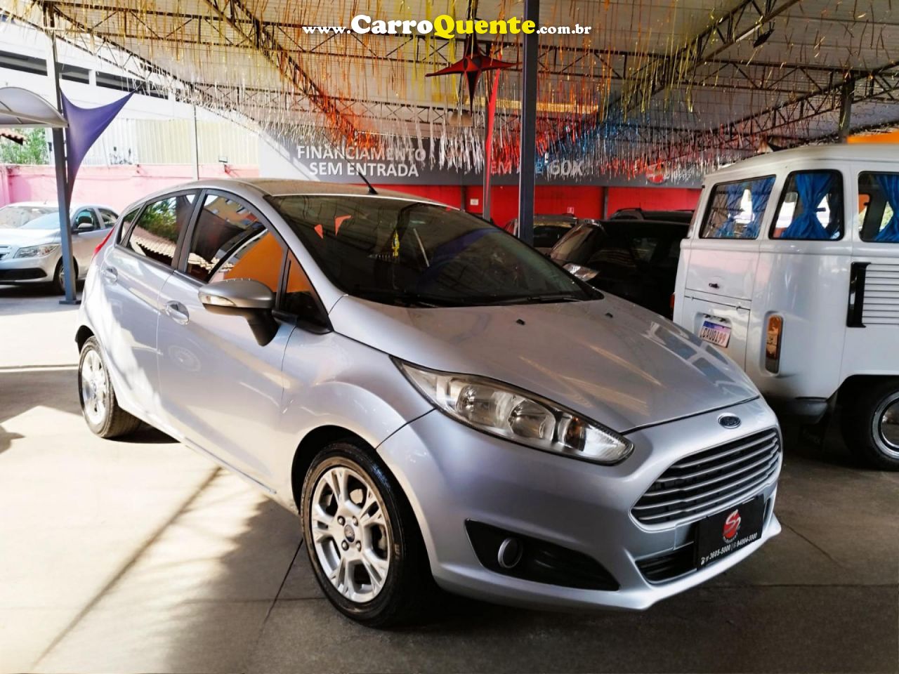 FORD   FIESTA 1.6 16V FLEX MEC. 5P   PRATA 2015 1.6 FLEX - Loja