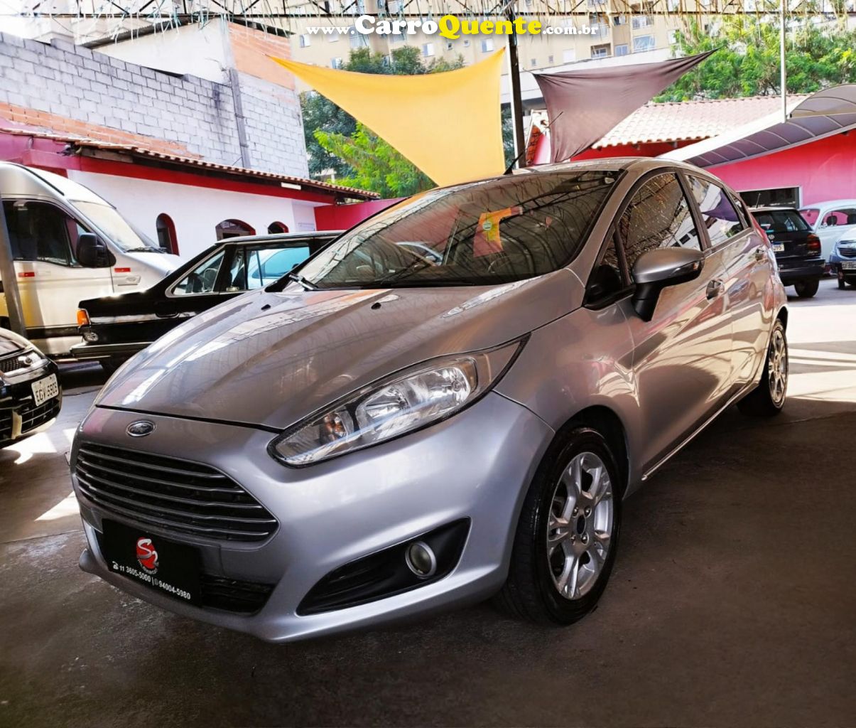 FORD   FIESTA 1.6 16V FLEX MEC. 5P   PRATA 2015 1.6 FLEX - Loja