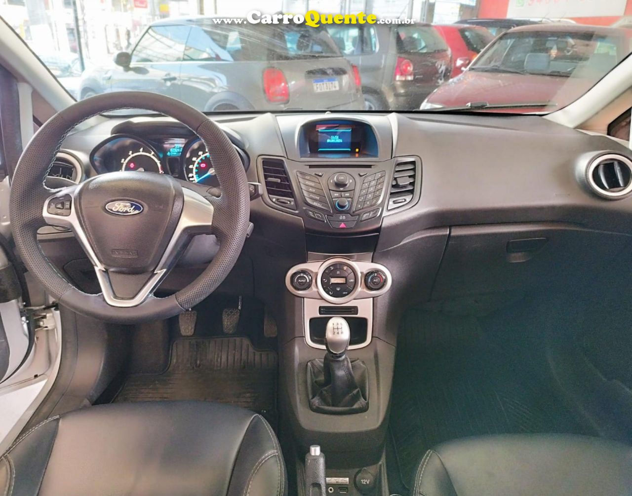 FORD   FIESTA 1.6 16V FLEX MEC. 5P   PRATA 2015 1.6 FLEX - Loja