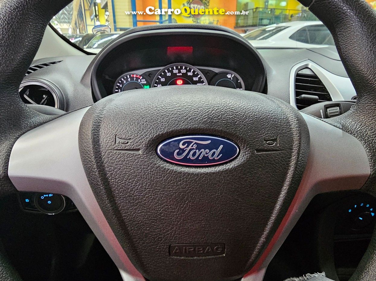 FORD KA 1.0 TIVCT SE SEDAN - Loja