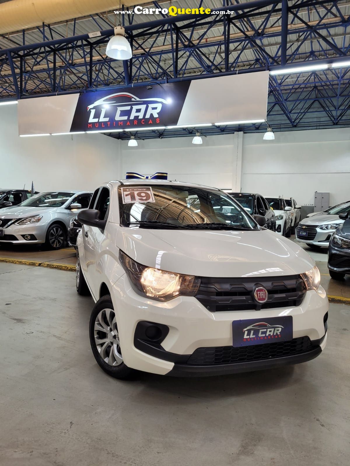 FIAT MOBI 1.0 8V EVO LIKE. COMPLETO - Loja