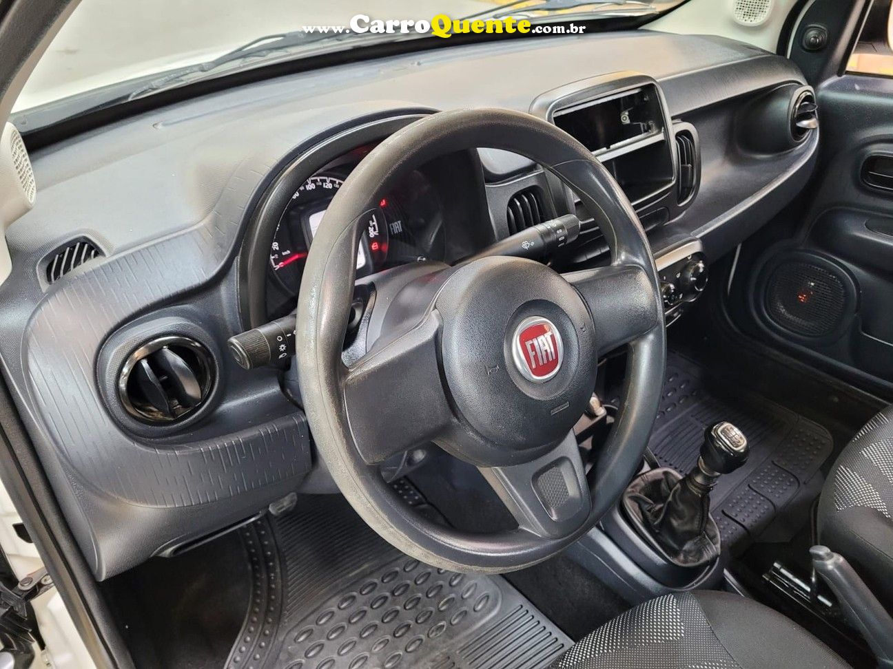 FIAT MOBI 1.0 8V EVO LIKE. COMPLETO - Loja