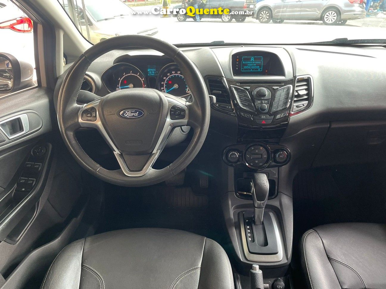 FORD FIESTA 1.6 TITANIUM HATCH 16V - Loja