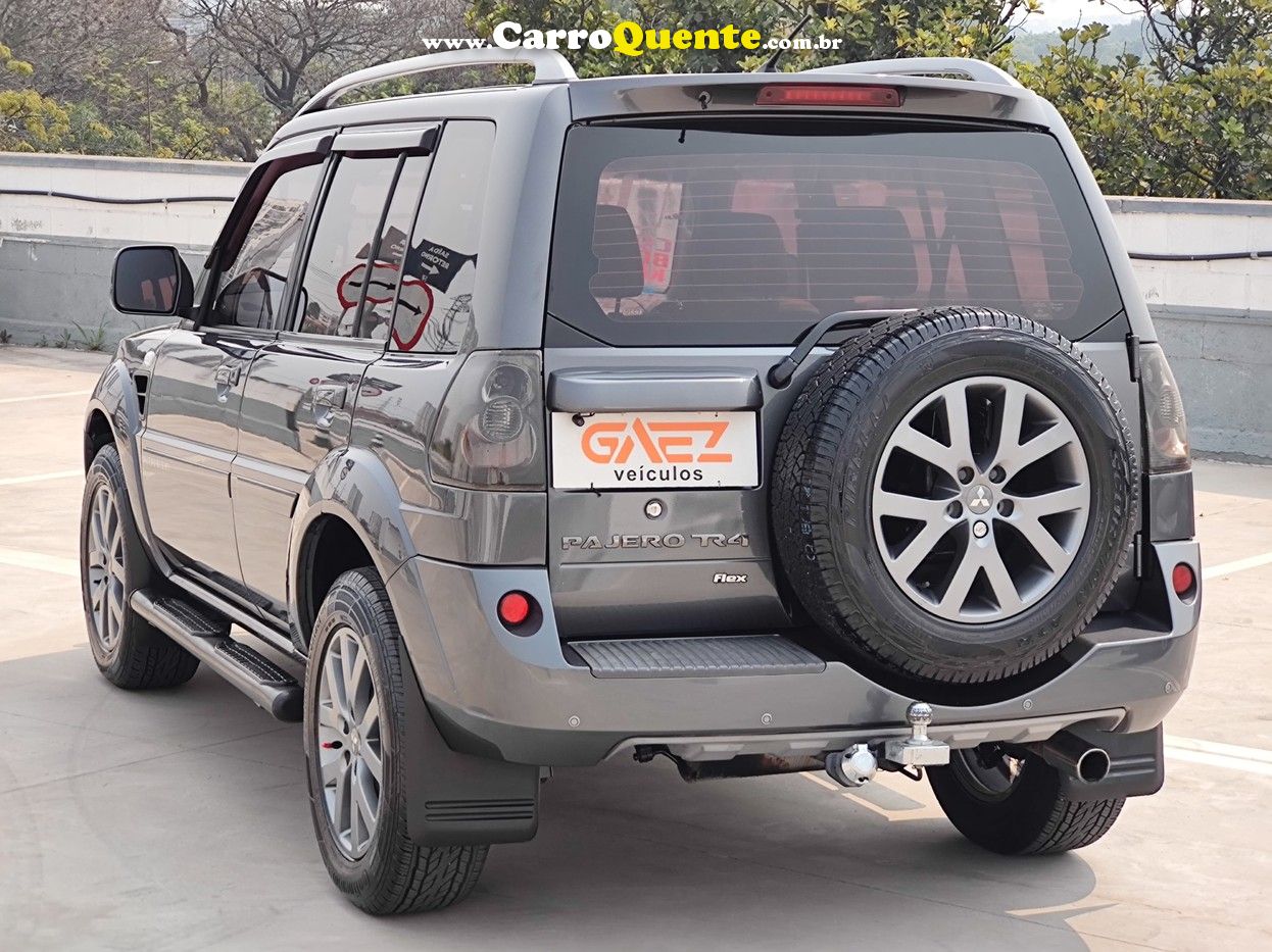 MITSUBISHI PAJERO TR4 2.0 4X2 16V 140CV - Loja