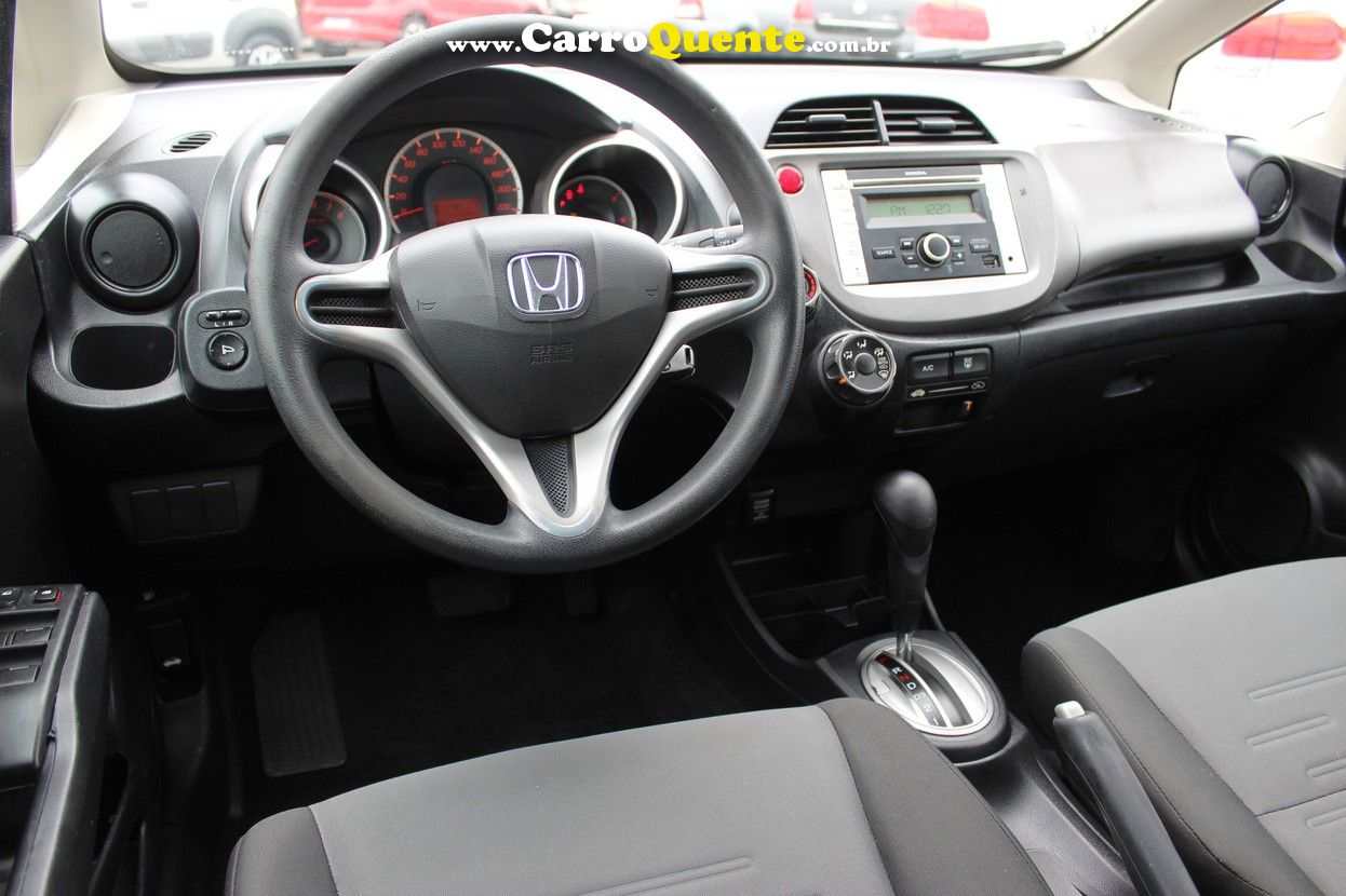 HONDA FIT 1.4 CX 16V - Loja