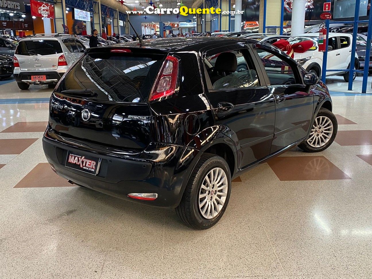 FIAT PUNTO 1.4 ATTRACTIVE 8V - Loja