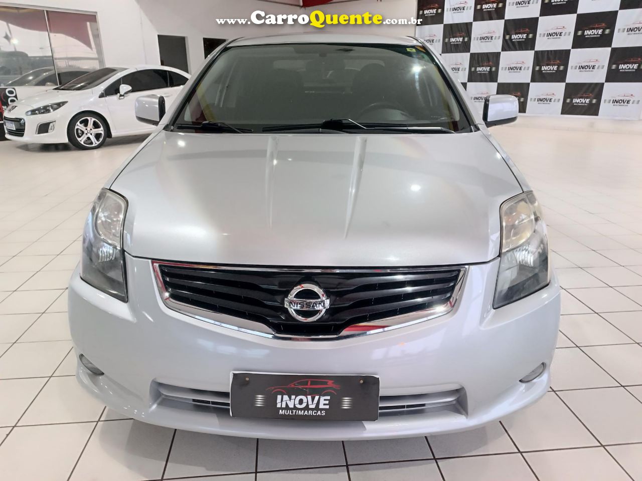 NISSAN   SENTRA S 2.0 2.0 FLEX FUEL 16V AUT.   PRATA 2013 2.0 FLEX - Loja