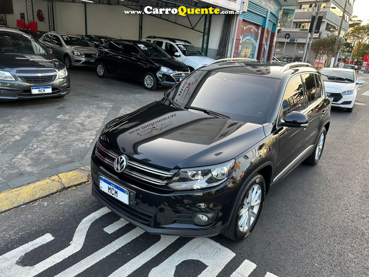 VOLKSWAGEN   TIGUAN 2.0 TSI 16V 200CV TIPTRONIC 5P   PRETO 2014 2.0 GASOLINA - Loja