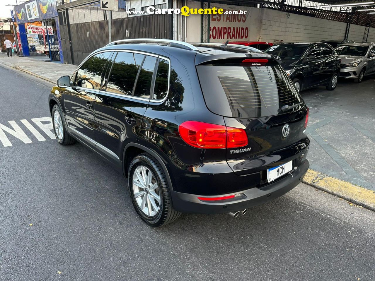 VOLKSWAGEN   TIGUAN 2.0 TSI 16V 200CV TIPTRONIC 5P   PRETO 2014 2.0 GASOLINA - Loja