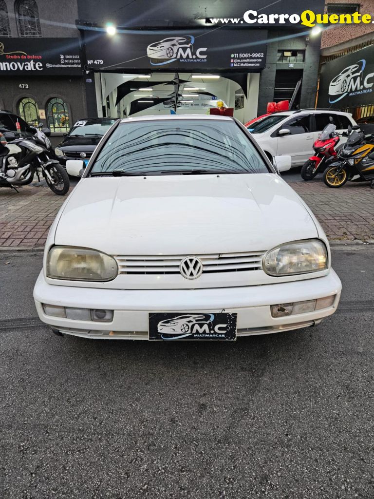 VOLKSWAGEN   GOLF GL 1.8 2.0I 4P   BRANCO 1996 1.8 GASOLINA - Loja