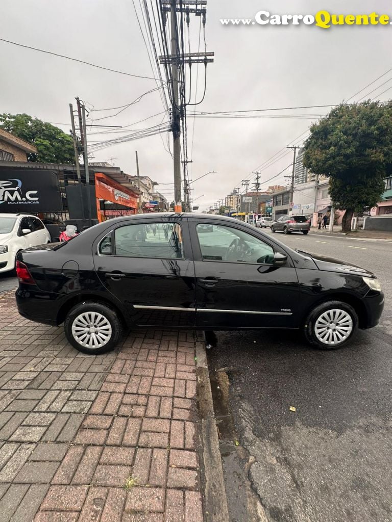 VOLKSWAGEN   VOYAGE TREND 1.6 MI TOTAL FLEX 8V 4P   PRETO 2013 1.6 FLEX - Loja