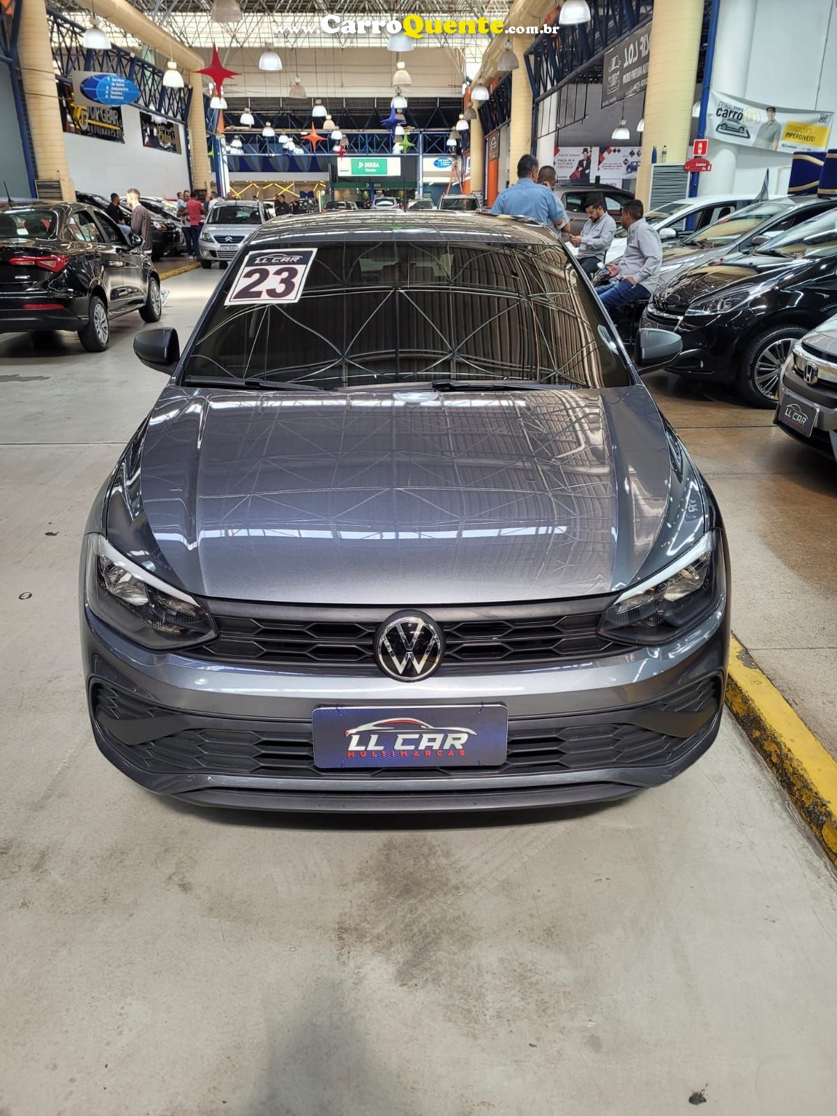 VOLKSWAGEN POLO 1.0 MPI TRACK 13.000KM - Loja