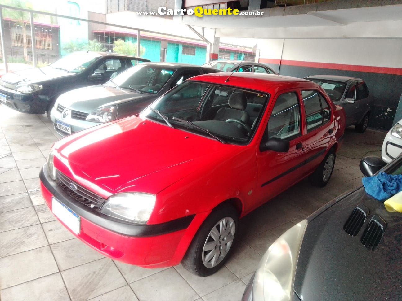 FORD FIESTA 1.6 MPI STREET SEDAN 8V - Loja