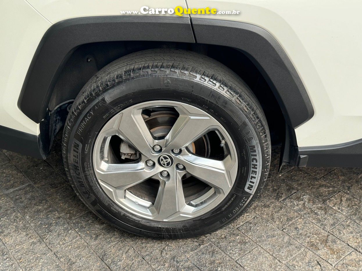 TOYOTA RAV4 2.5 VVT-IE S CONNECT AWD - Loja