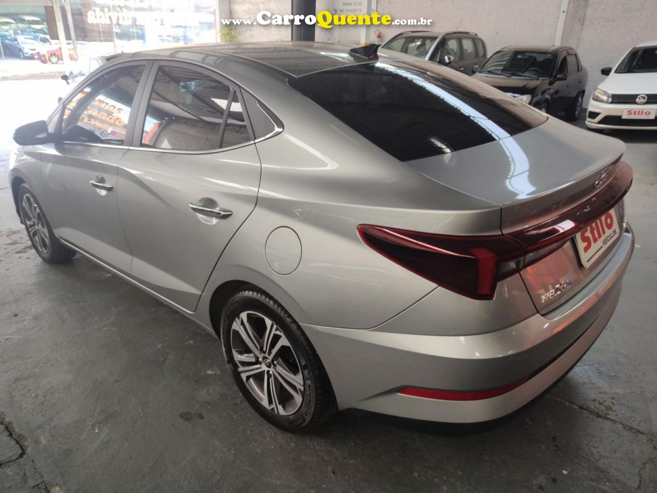 HYUNDAI   HB20S PLATINUM PLUS 1.0 TB FLEX 12V AUT.   PRATA 2024 1.0 FLEX - Loja