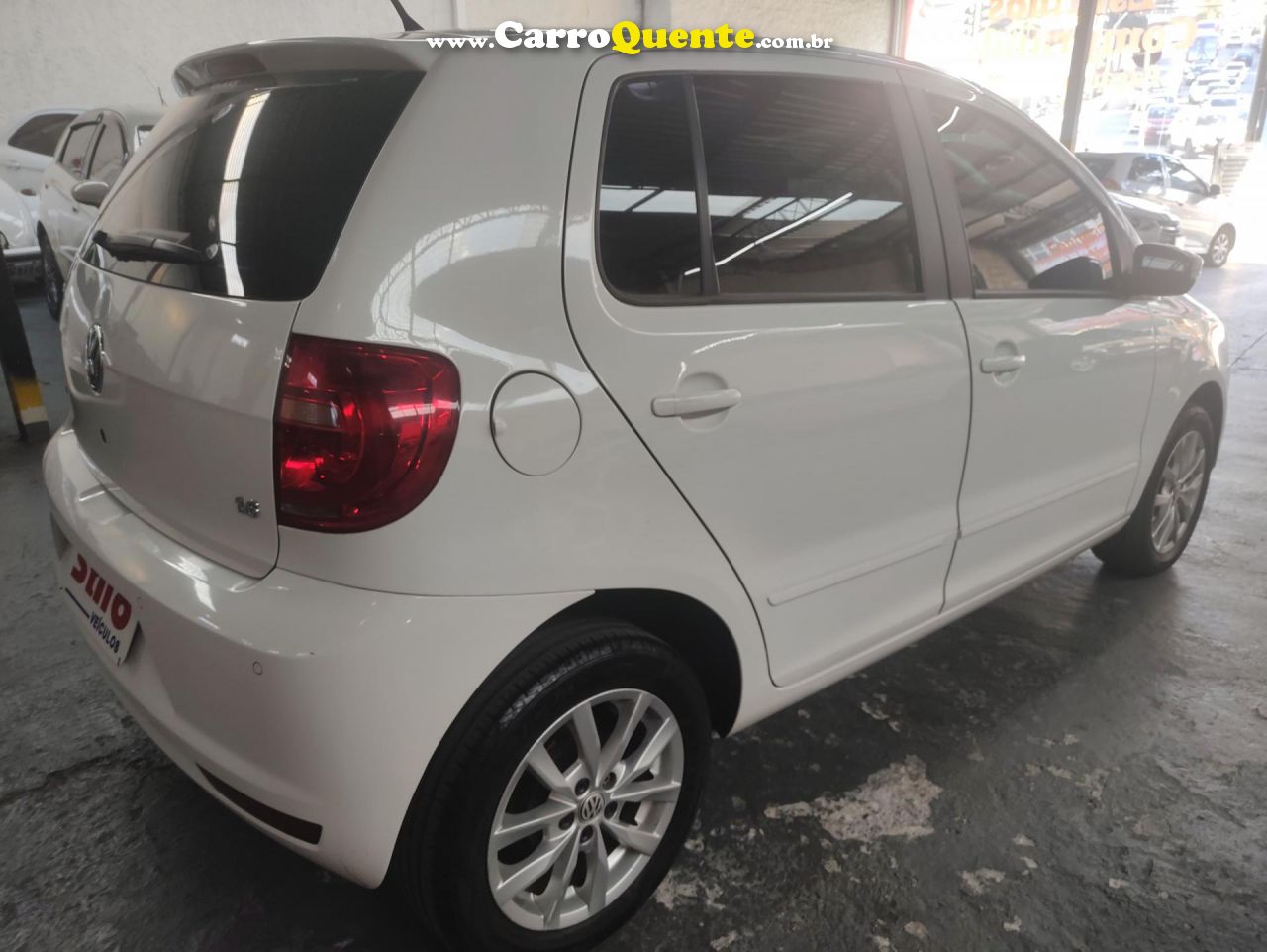 VOLKSWAGEN   FOX 1.6 MI TOTAL FLEX 8V 5P   BRANCO 2014 1.6 FLEX - Loja