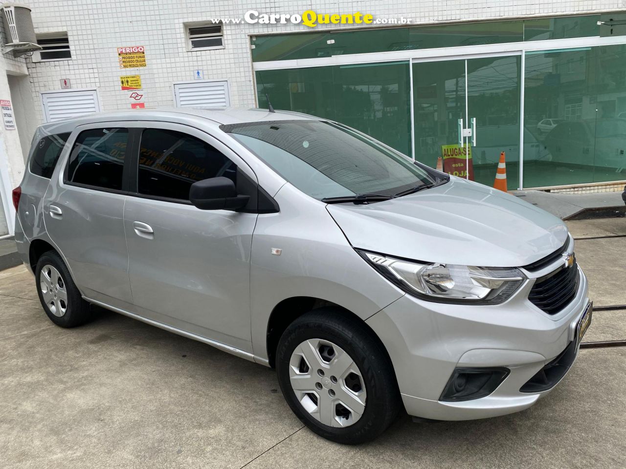 CHEVROLET   SPIN LS 1.8 8V ECONO.FLEX 5P MEC.   PRATA 2021 1.8 FLEX - Loja