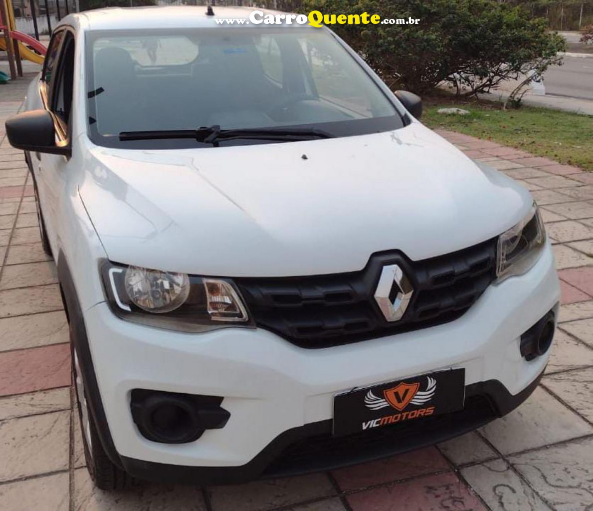 RENAULT   KWID ZEN 1.0 FLEX 12V 5P MEC.   BRANCO 2018 1.0 FLEX - Loja