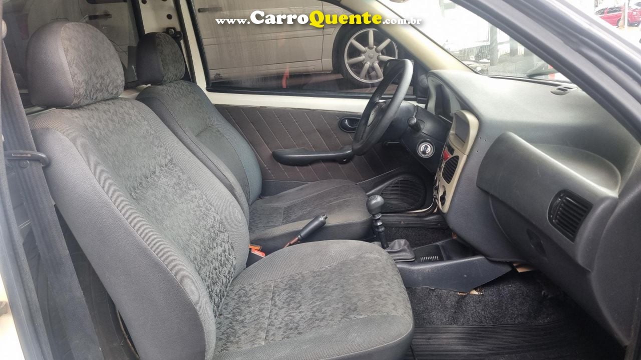 FIAT   STRADA 1.4 MPI FIRE FLEX 8V CE   BRANCO 2011 1.4 FLEX - Loja